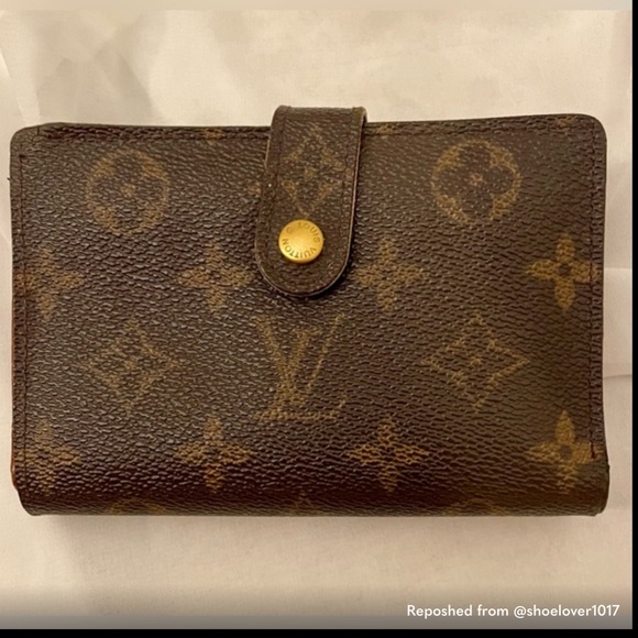 Vintage Louis Vuitton Monogram Viennois Wallet (2001) - Picture 4 of 17